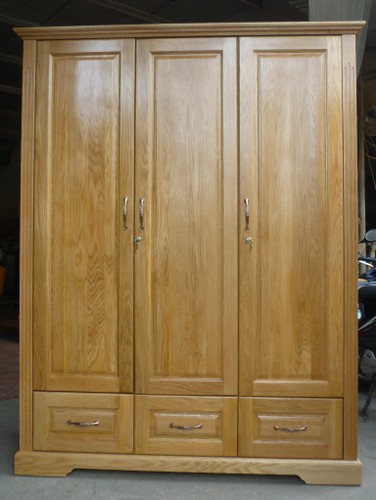 Tủ áo 01
